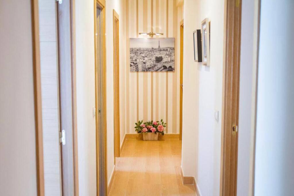Apartamento Piso Junto A La Catedral, 4-5 Personas Málaga Exterior foto