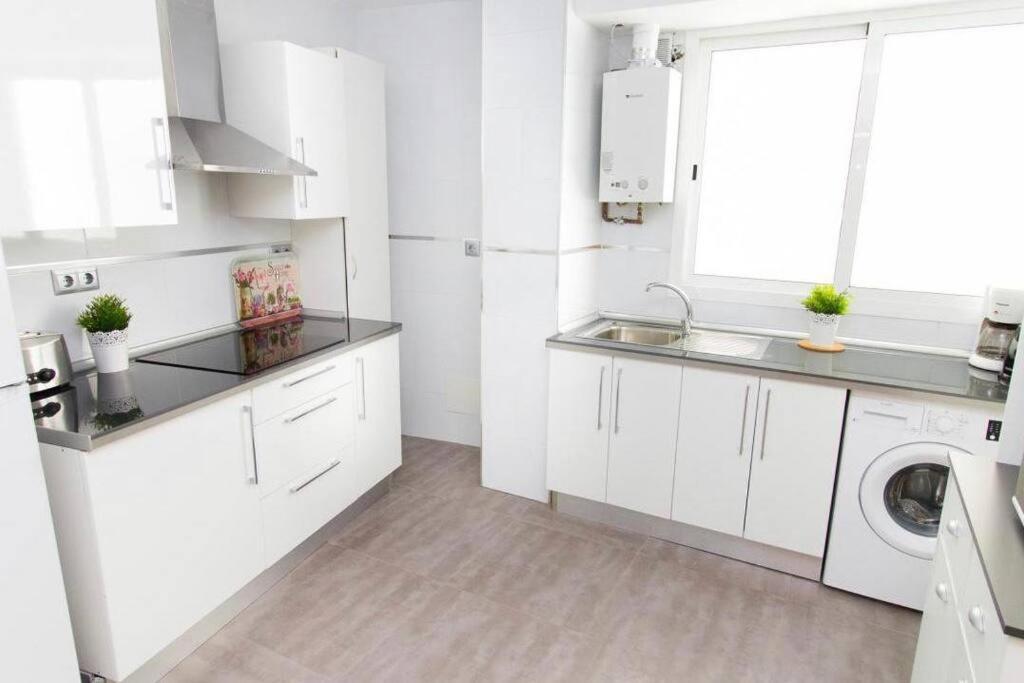 Apartamento Piso Junto A La Catedral, 4-5 Personas Málaga Exterior foto